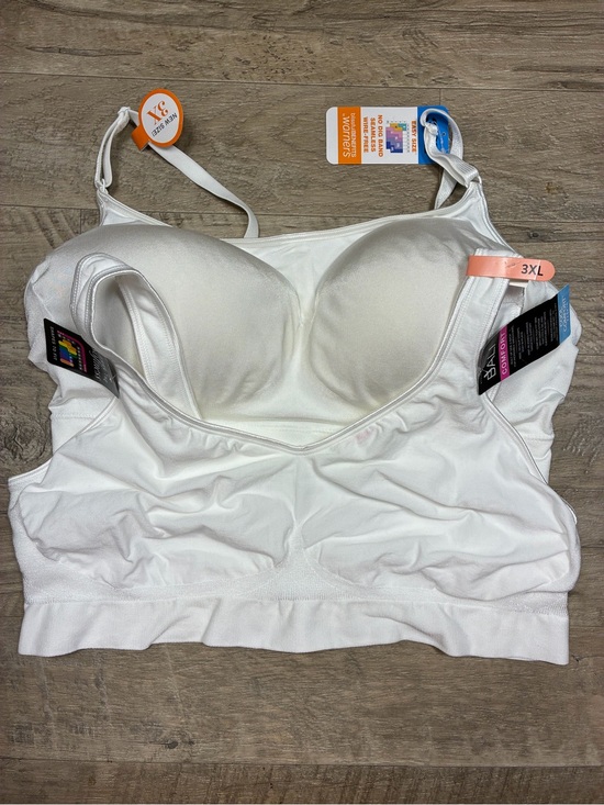 Bali Hanes Other - Bali Hanes 2 Wirefree Comfort Softness Bras